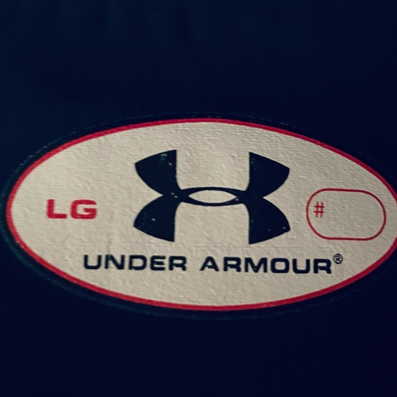 Under armor shirt - Picture 2 of 4